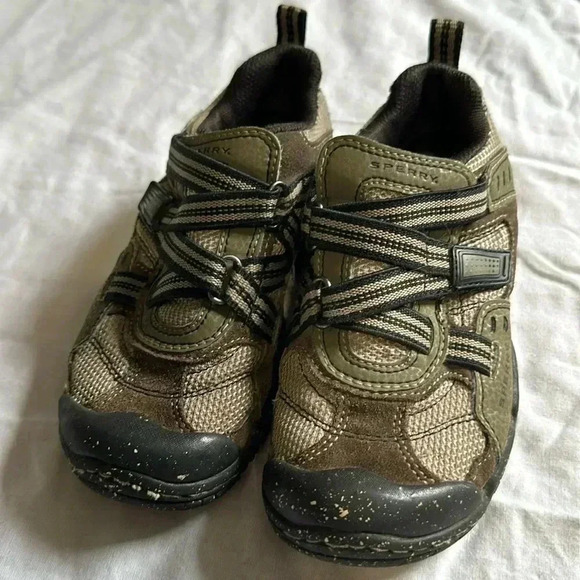 Sperry slip on Velcro closure shoes size 11W outdoors hiking - Picture 1 of 8